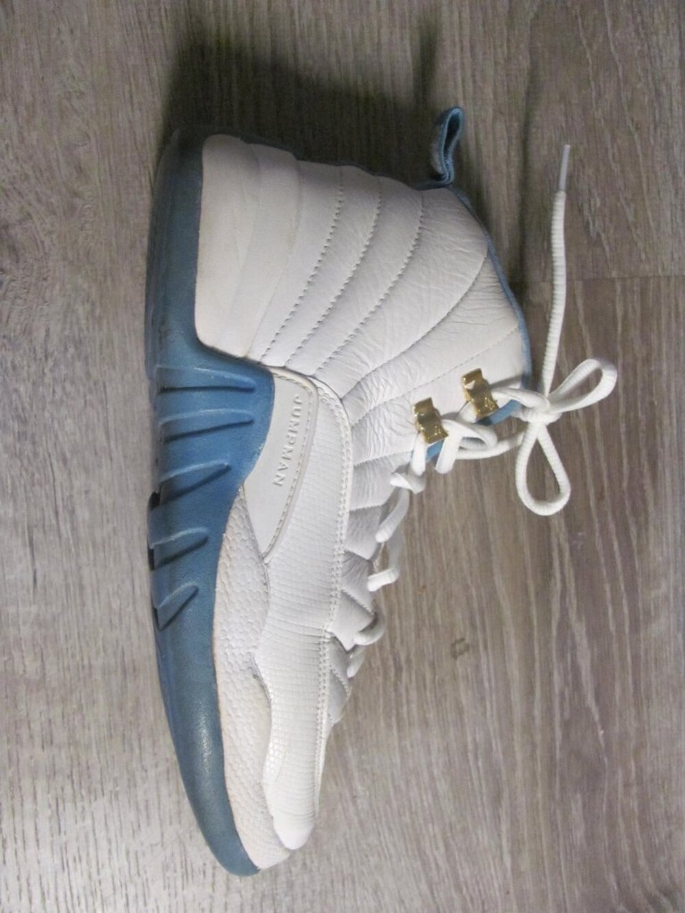 Nike Air Jordan 12 Retro Sneakers White University Blue Size 7Y Youth